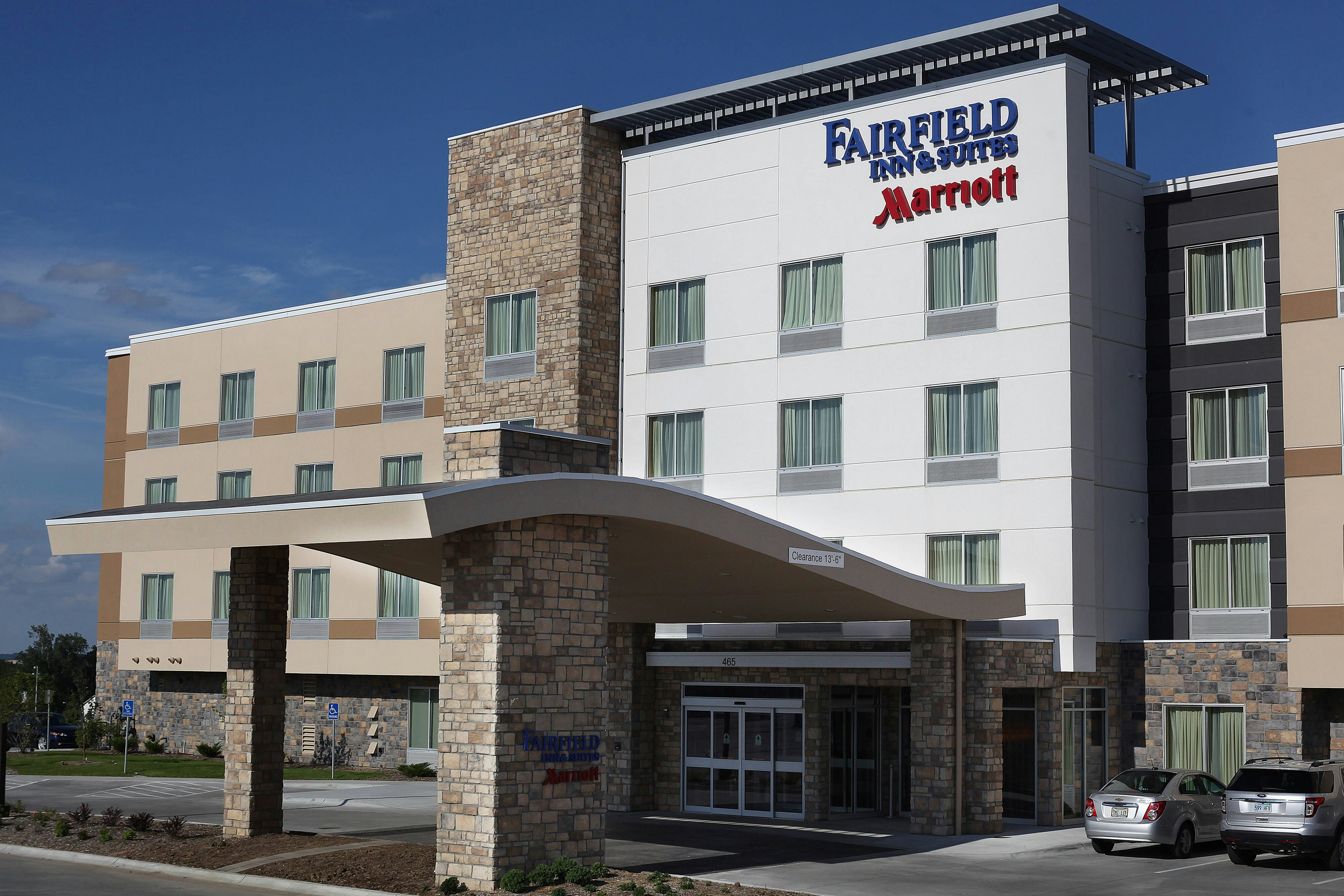 Fairfield Inn Suites Omaha Papillion 15/18
