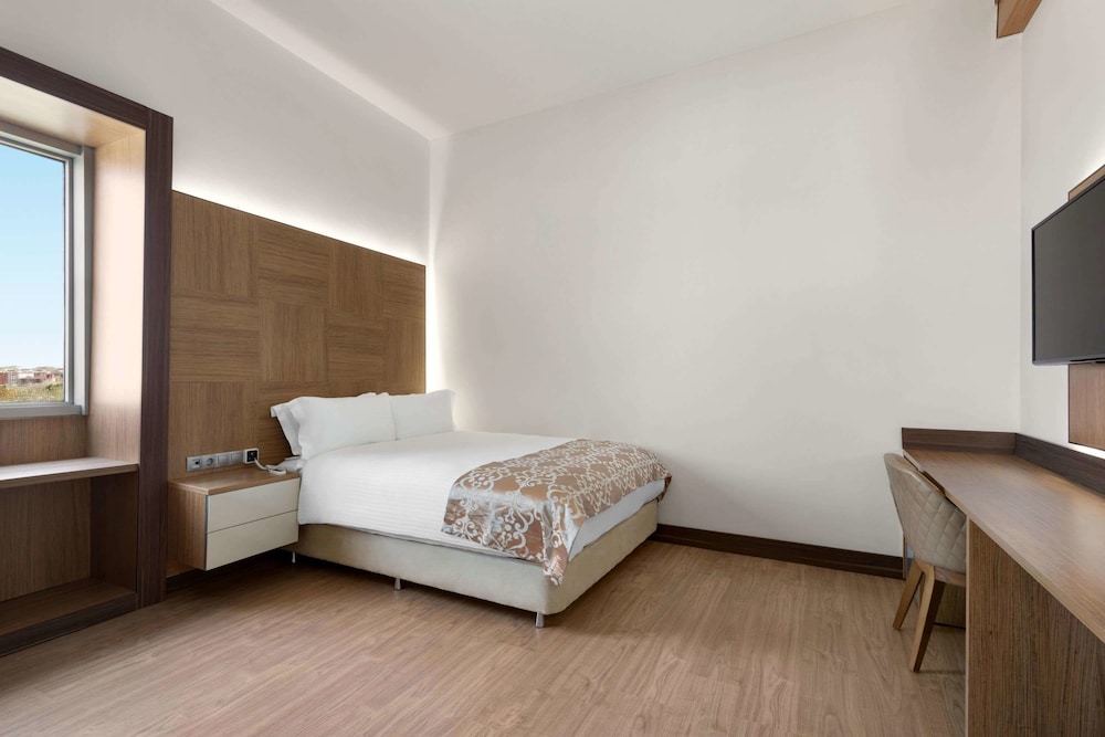Wyndham Cerkezkoy 14/52