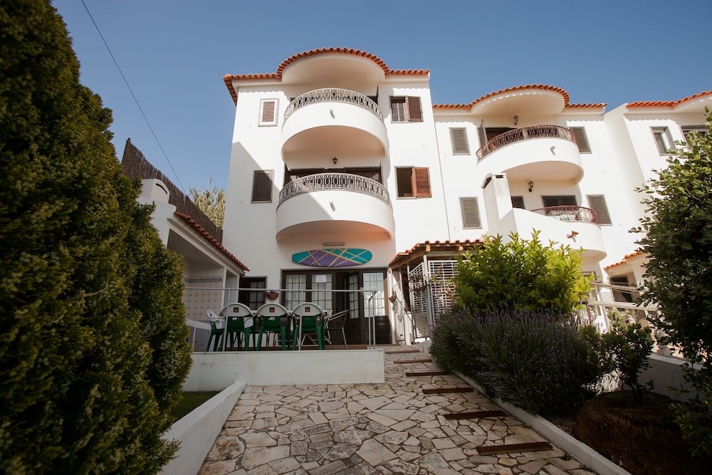Ericeira Chill Hill 2 Peach Garden 42/50