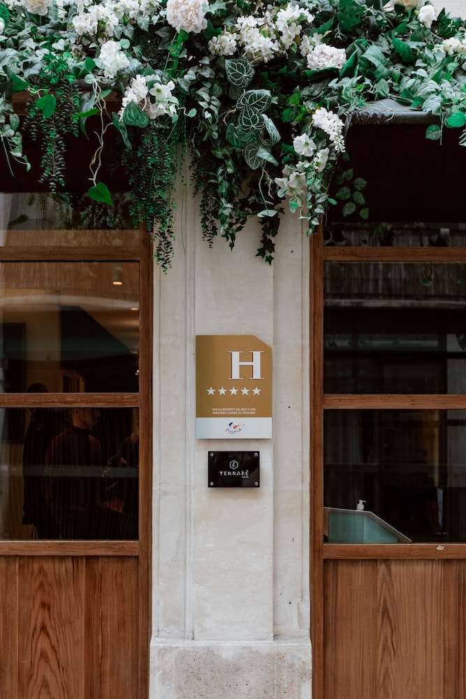 Hotel Parister 5/50
