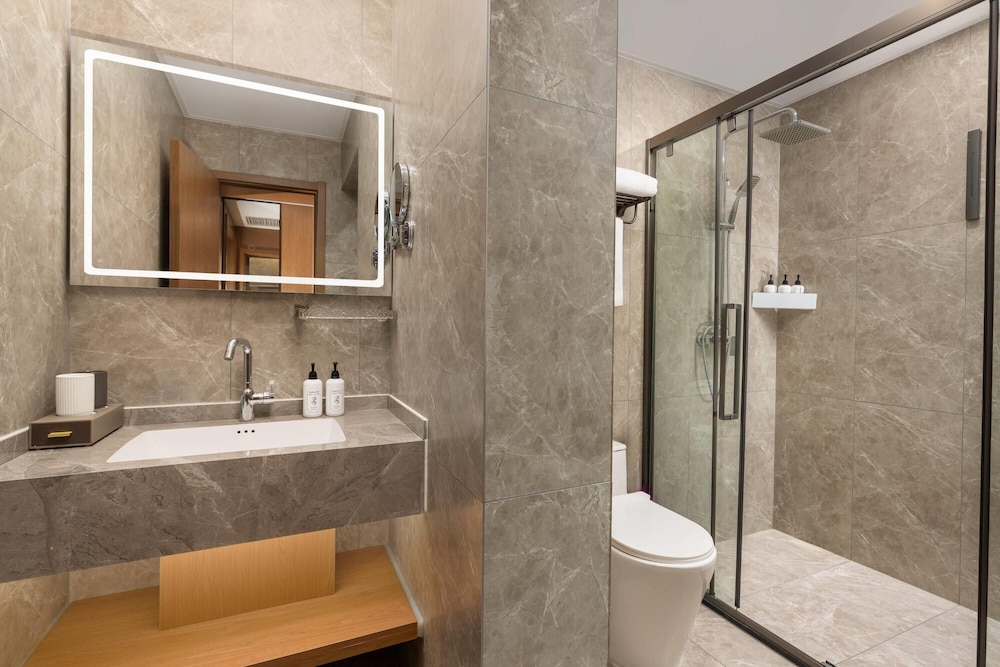 Days Inn by Wyndham Yantai Penglai 36/37