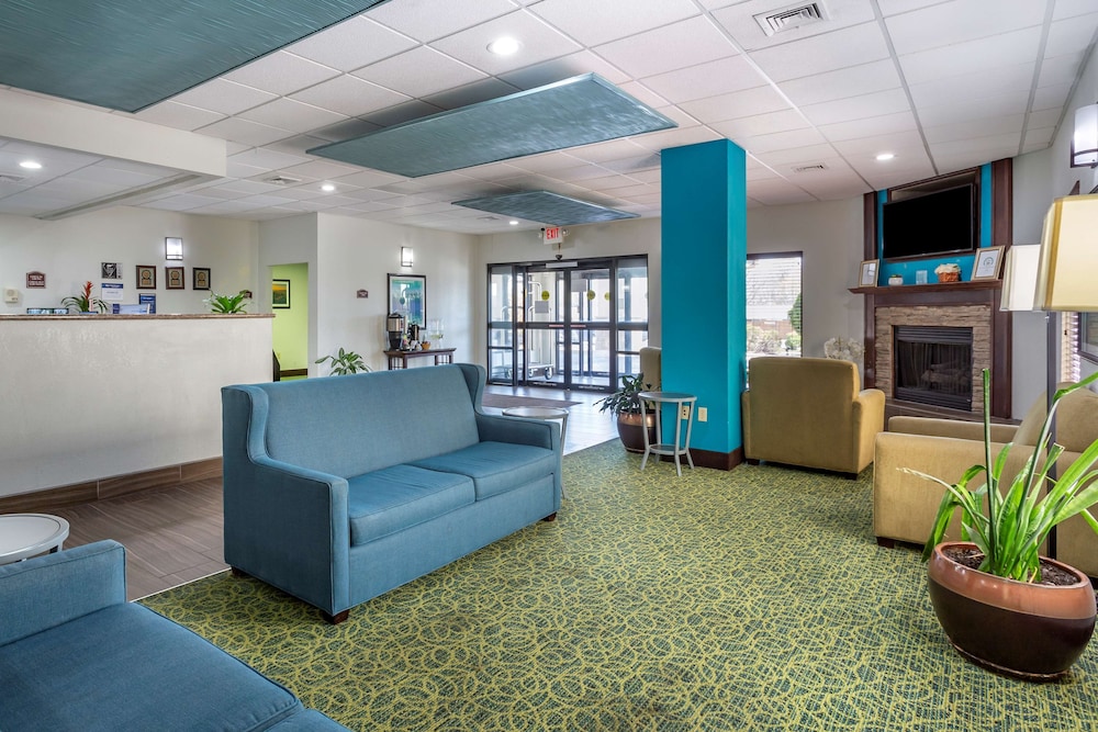 Best Western Plus Springfield Airport Inn 26/39