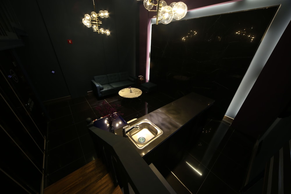 Piano Hotel 48/65