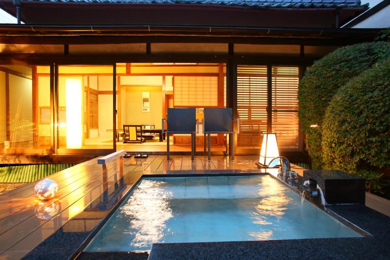 Japanese, Outdoor Bath