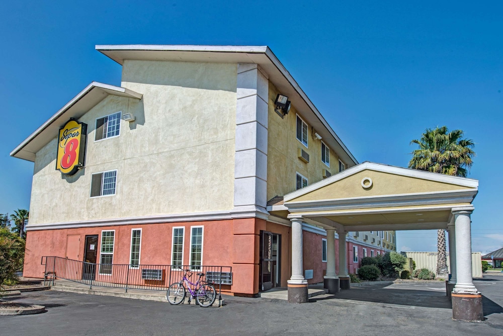 Super 8 By Wyndham Sacramento Florin Rd 3/20