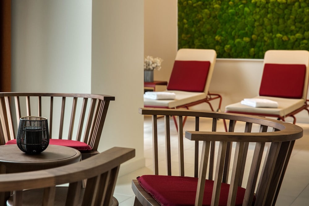 Intercityhotel Zurich Airport 47/68
