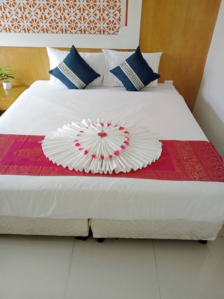 T & C Hotel Patong Beach 21/70