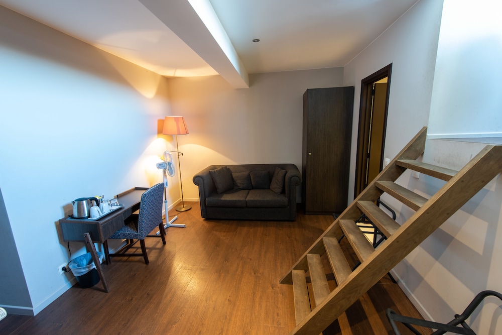 Hotel Residence Le Quinze 58/80