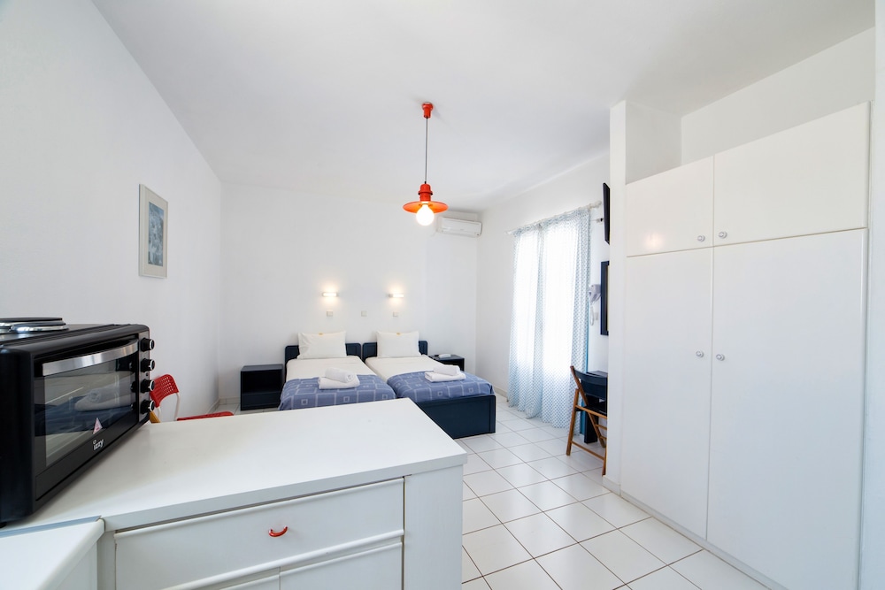 Fivos Apartments 14/50