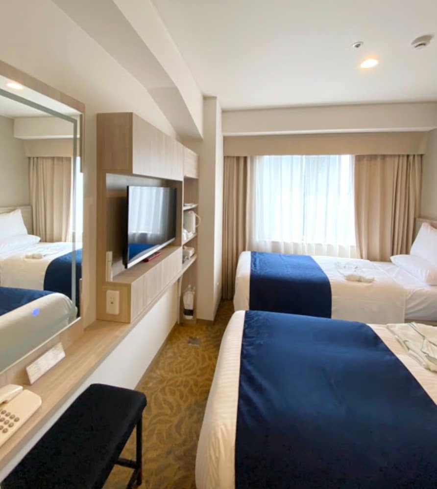 COMFORT, TWIN BEDS