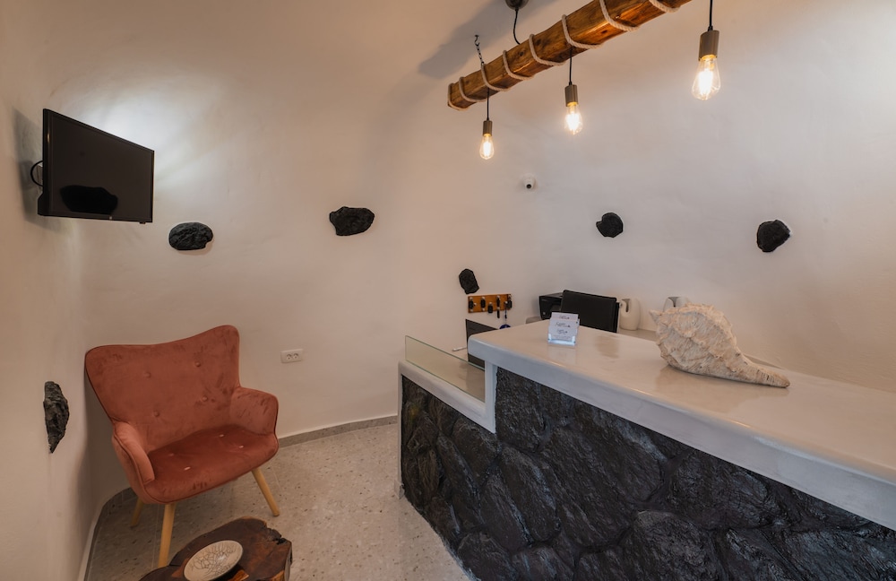 Santoterra Antigua Luxury Suites 3/50