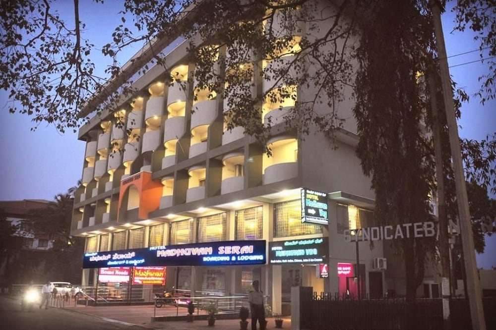 Hotel Madhuvan Serai 1/25