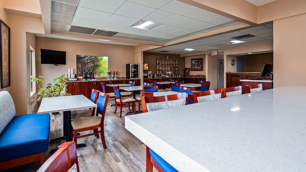 Best Western Royal Inn 40/52