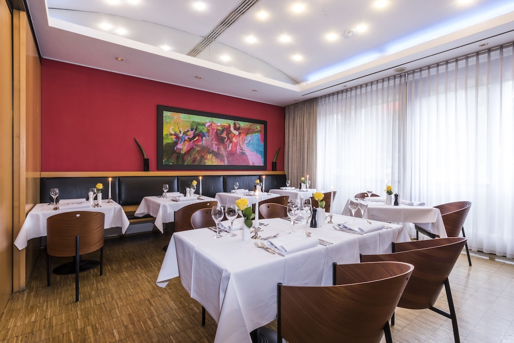 Seehotel Friedrichshafen 48/58