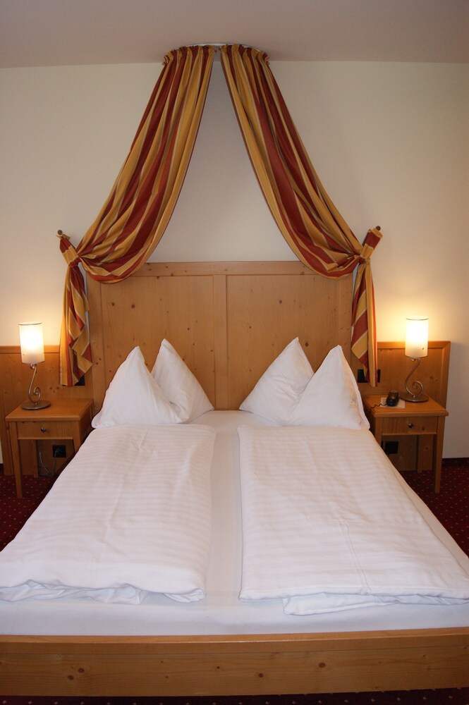 Hotel Schweizerhof 8/30