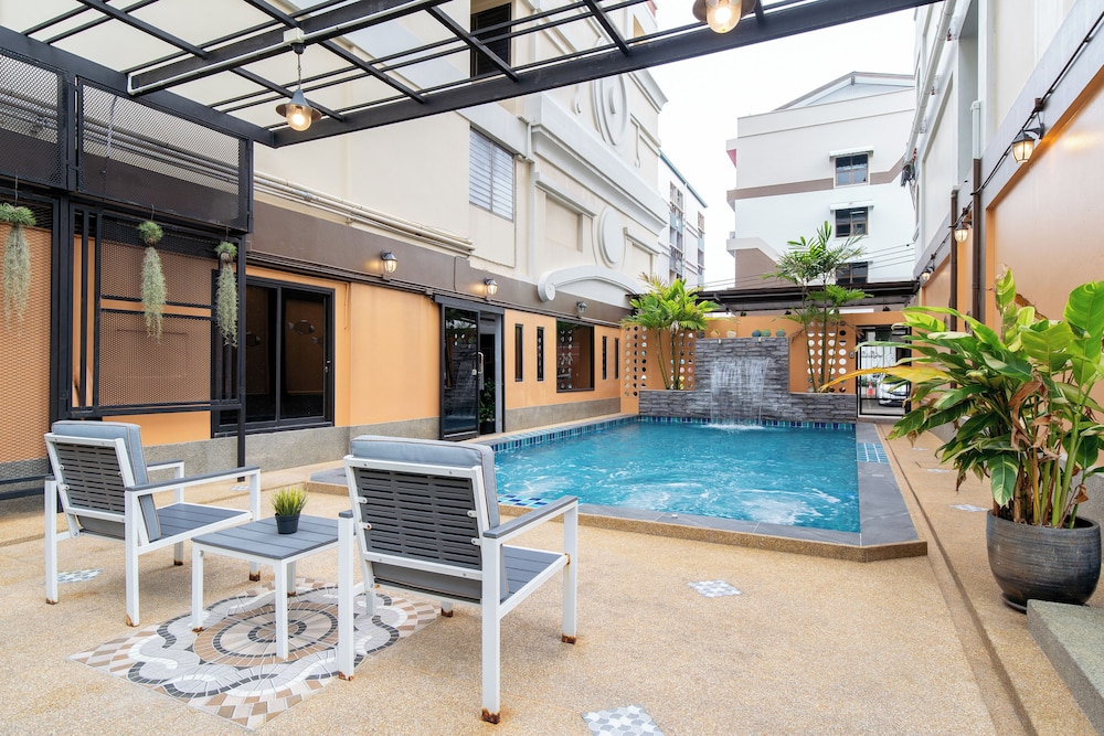 P Park Residence Charansanitwong 28/50