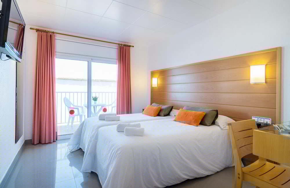 Hotel Les Illes 11/50