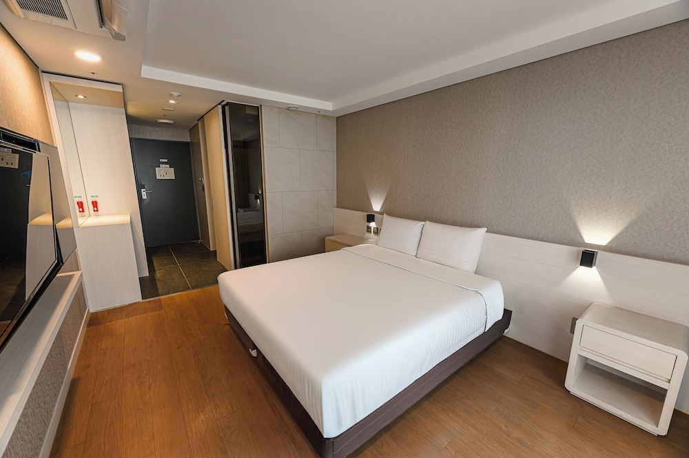 Hotel Air City Jeju 43/63