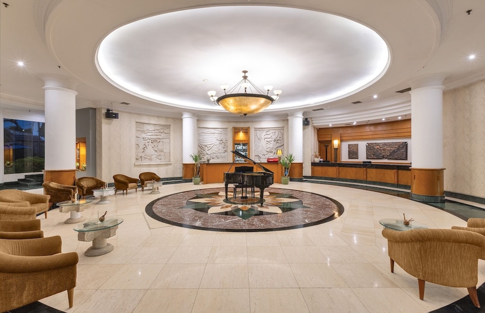 ARTOTEL Suites Aquila - Bandung 10/50