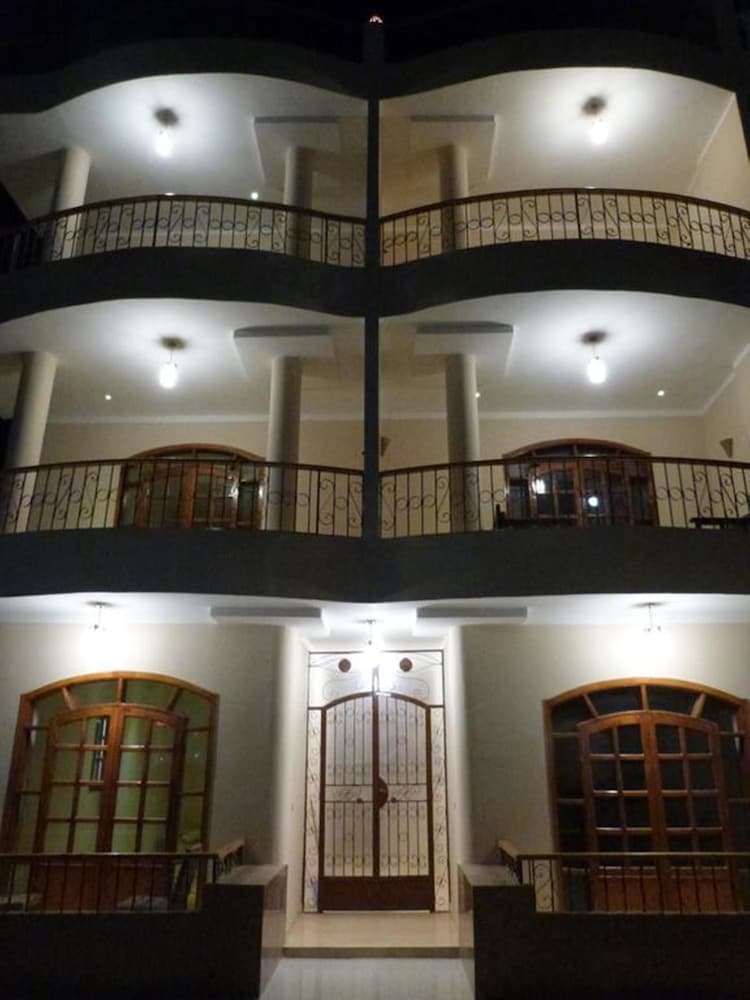 Luxor Plaza House 5/37