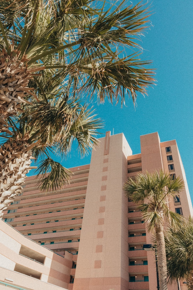 Sandcastle Oceanfront Resort South Beach 62/69