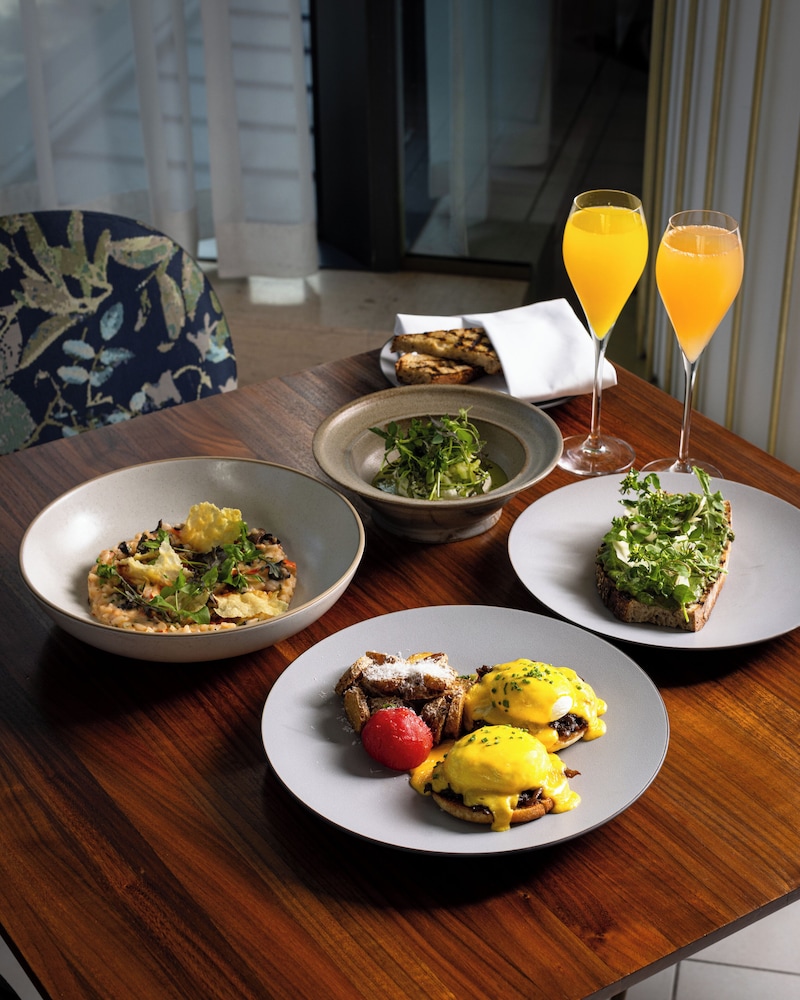 Fairmont Pacific Rim 36/50