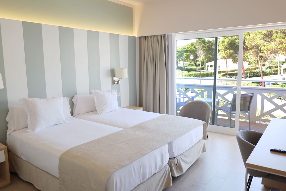 Hotel Santo Tomas - Es Migjorn Gran 7/50