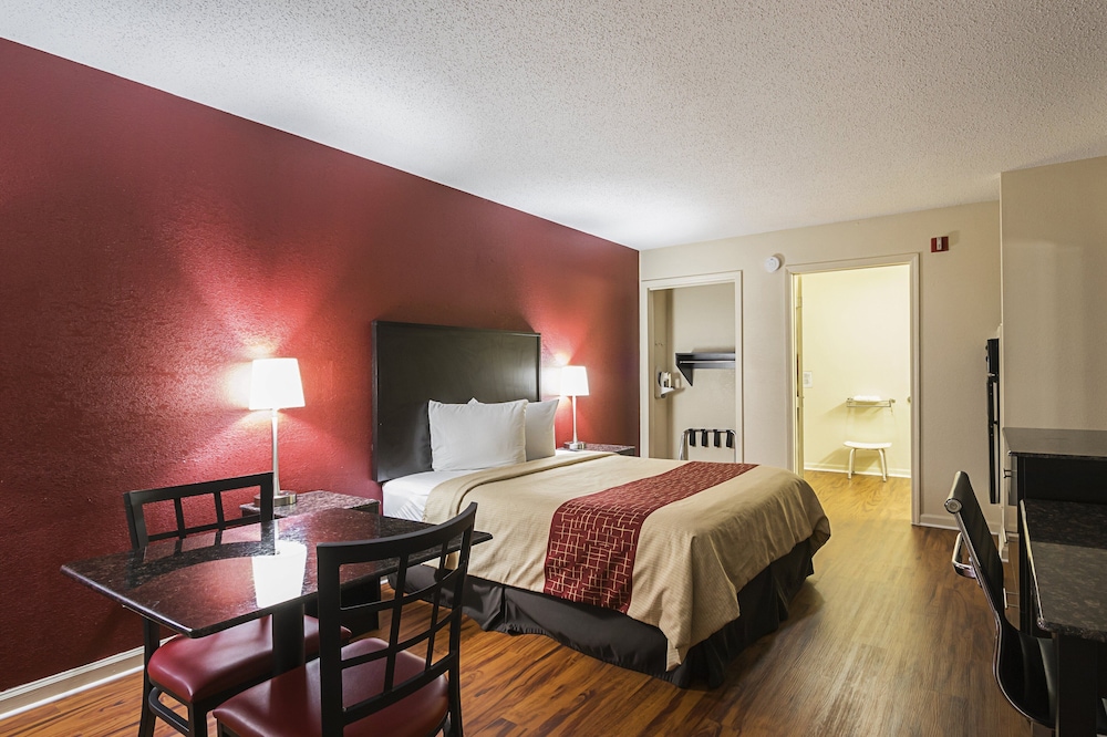 Red Roof Inn And Suites Scottsboro 15/42