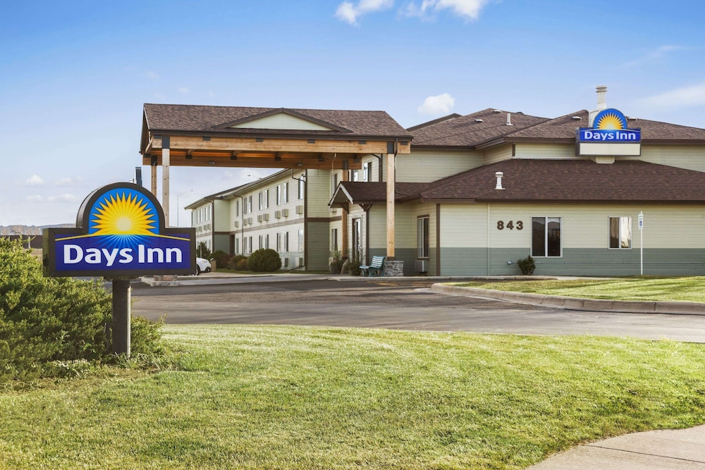 Days Inn By Wyndham Billings 2/28