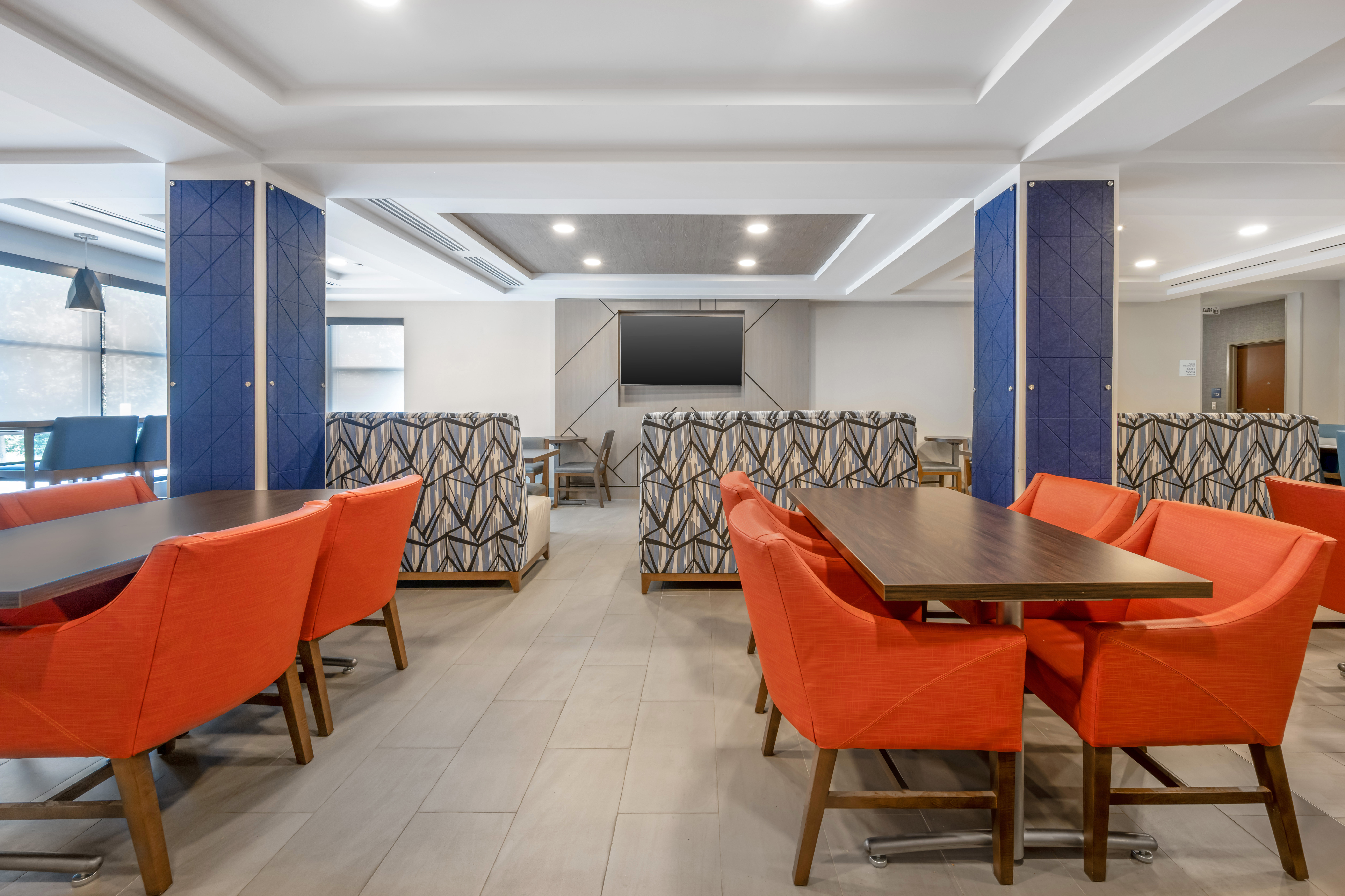 Holiday Inn Express Hotel & Suites Selinsgrove 42/61
