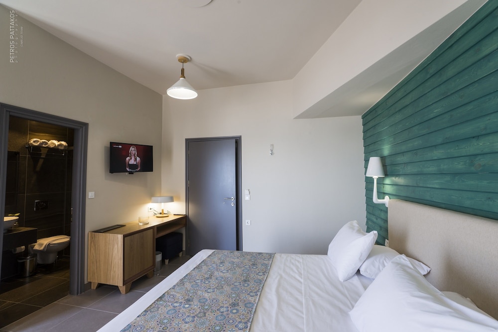 Elia Agia Marina Hotel 27/77
