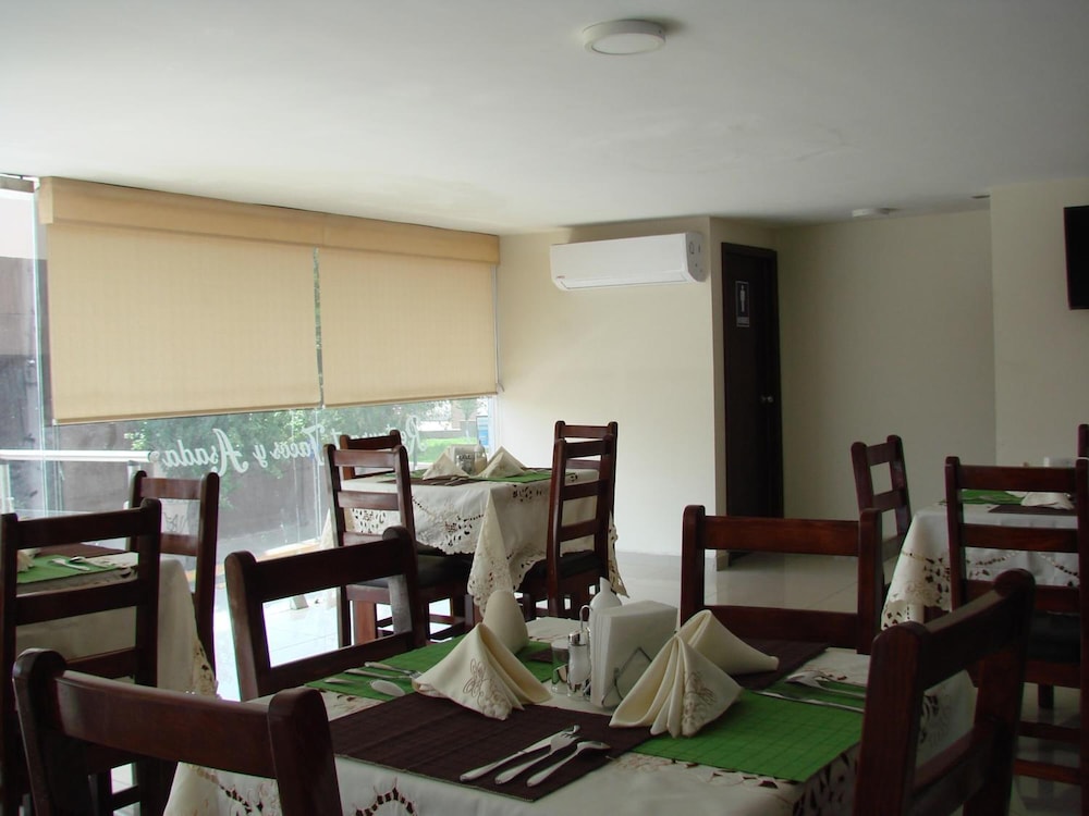Hotel Inn Plaza Del Angel Chihuahua 25/34