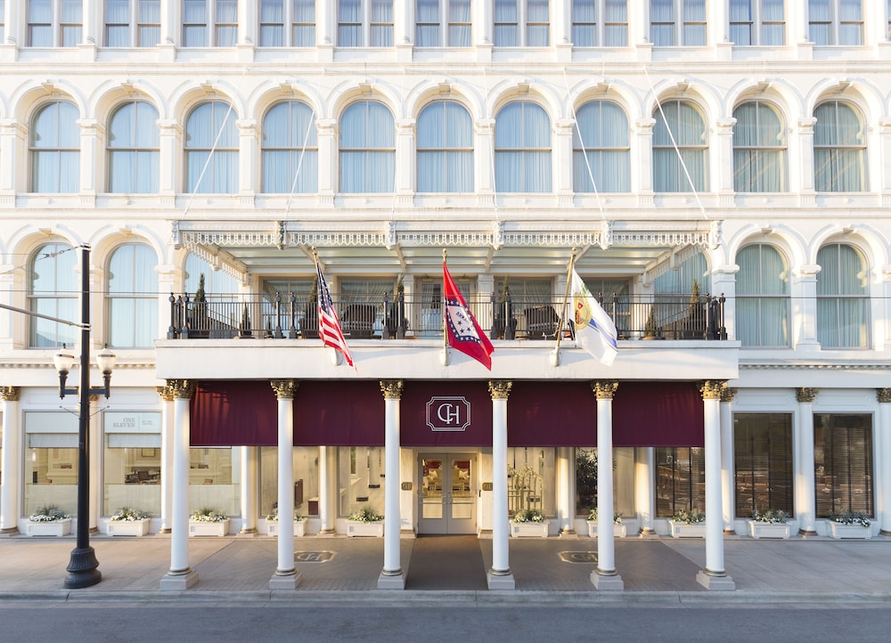 Capital Hotel 1/73