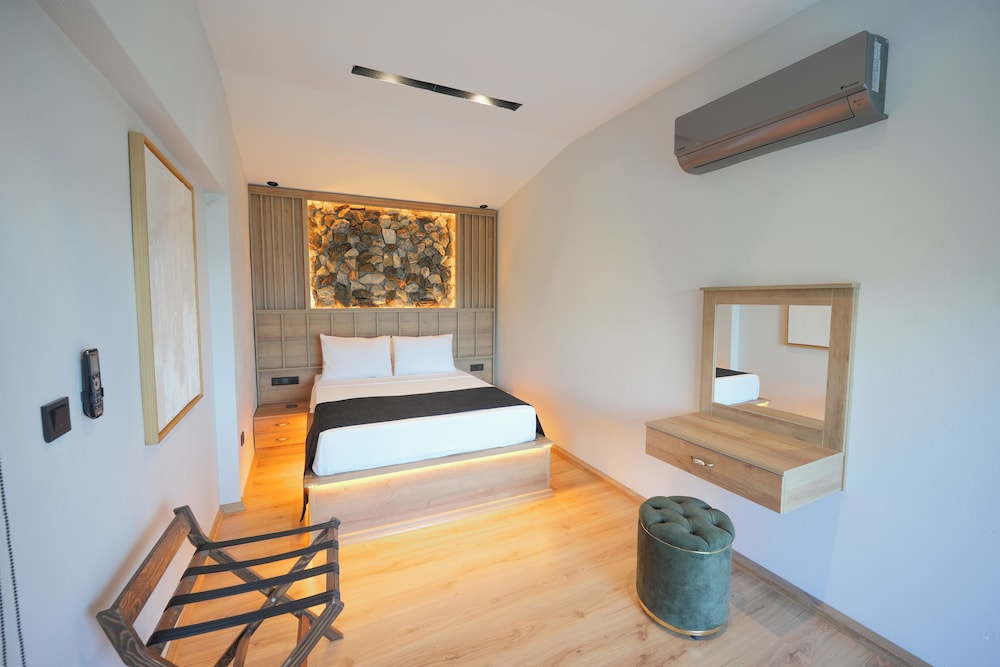Ramitos Boutique Hotel 19/65