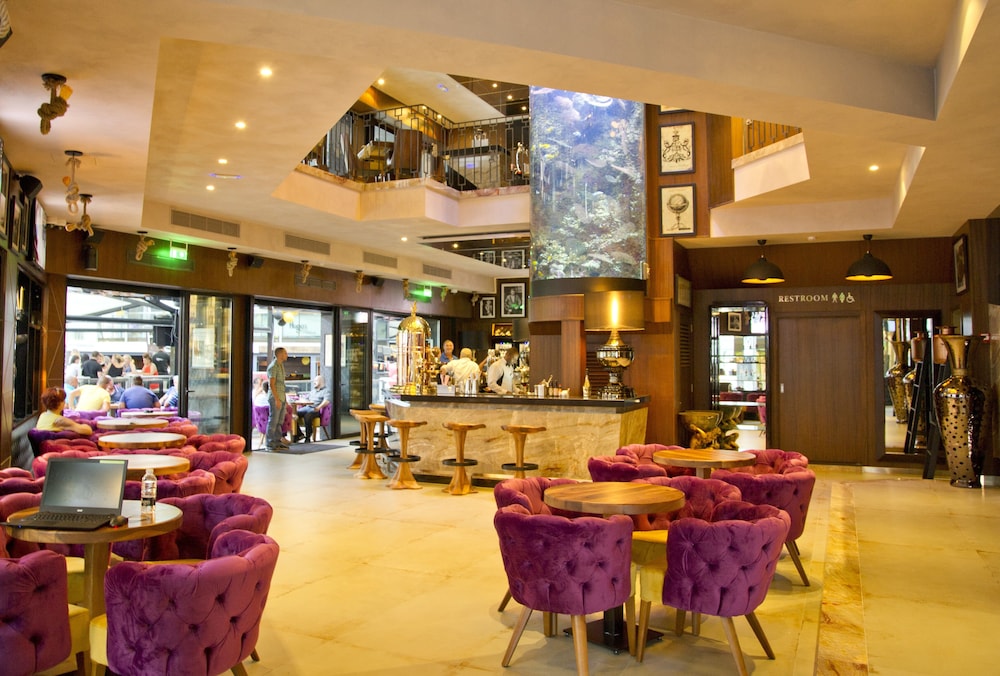 Hugos Boutique Hotel - Adults Only 59/76
