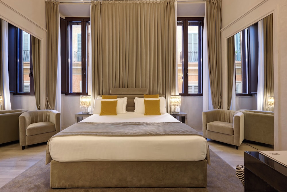 DELUXE, DOUBLE BED