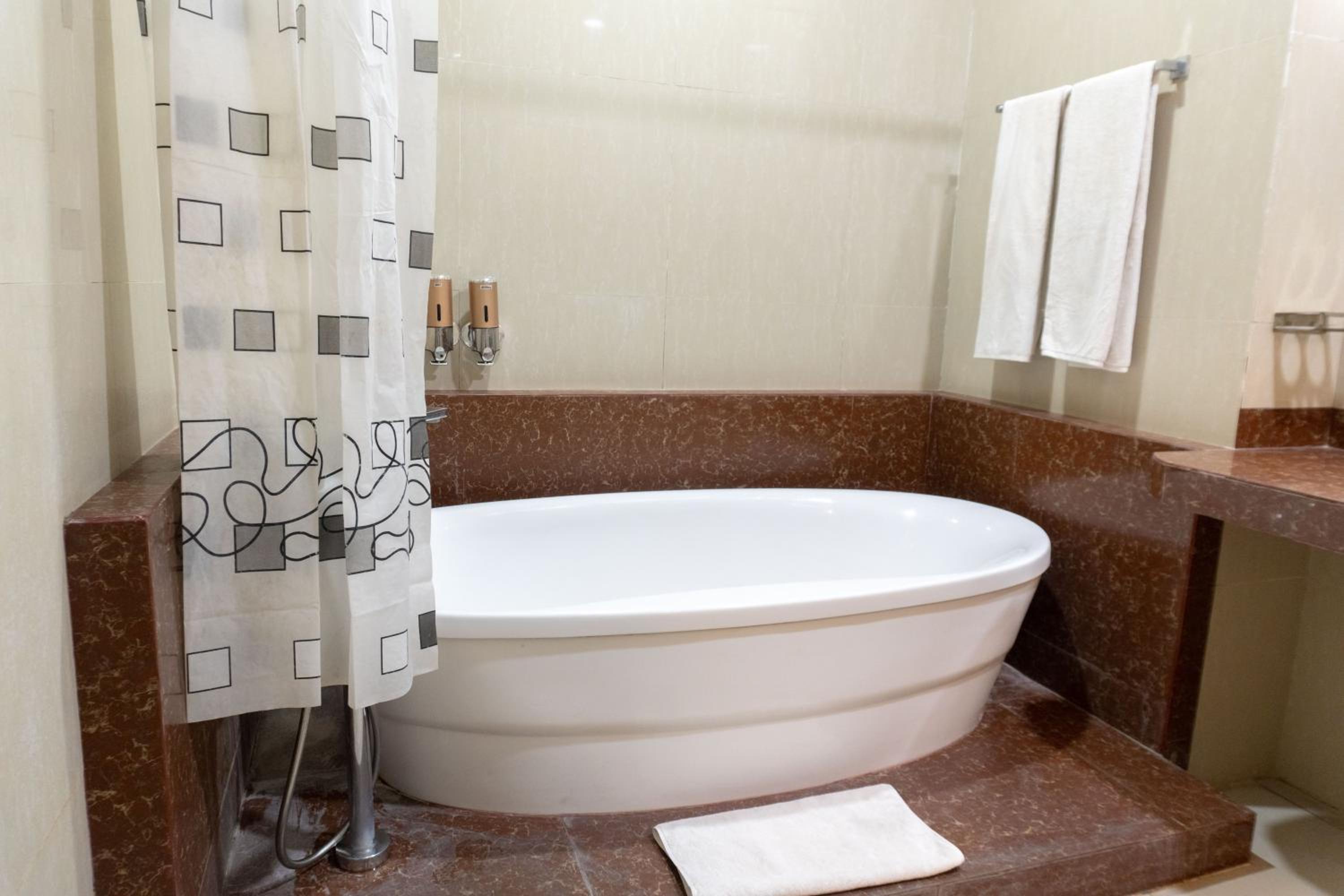 Muara Hotel and Mall Ternate 48/50