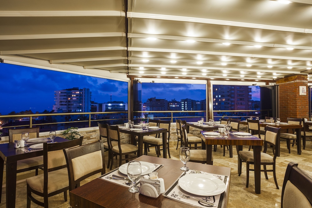 AYHAN HOTEL 31/41