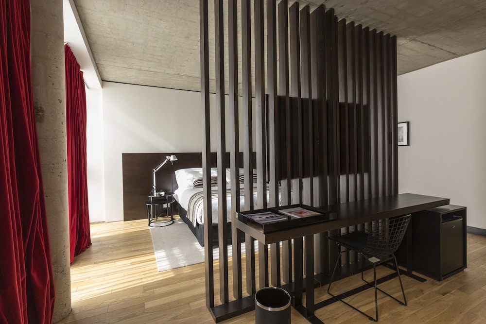 Anselmo Buenos Aires Curio Collection By Hilton 25/47