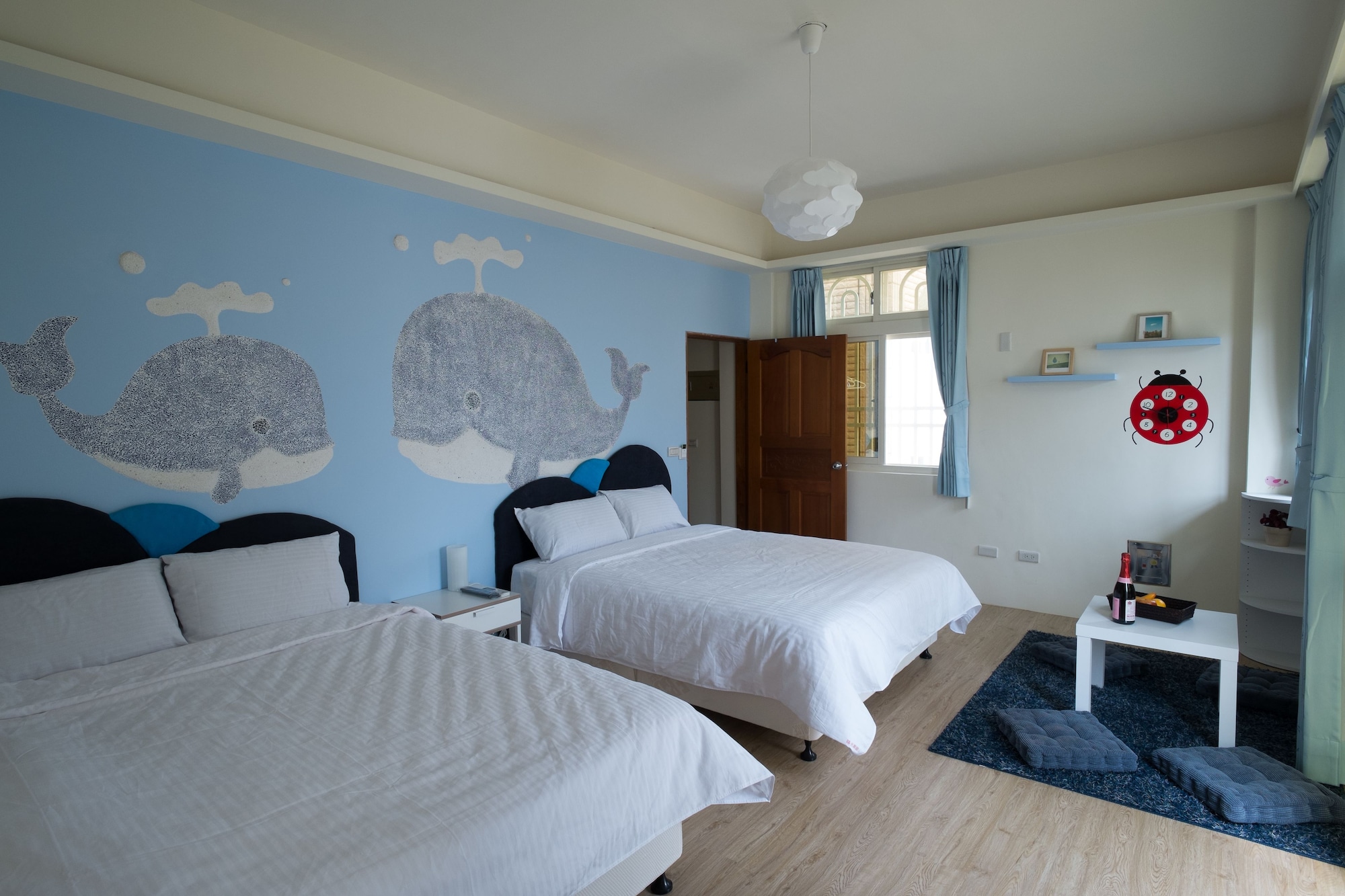 FAMILY, QUADRUPLE, 2 DOUBLE BEDS