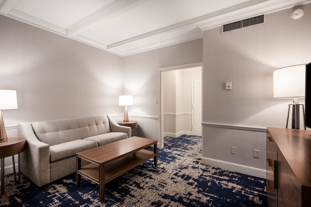 Crowne Plaza Albany The Desmond Hotel (ex The Desmond Hotel Albany) 51/74