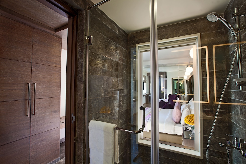 The Altius A Boutique Hotel 37/54