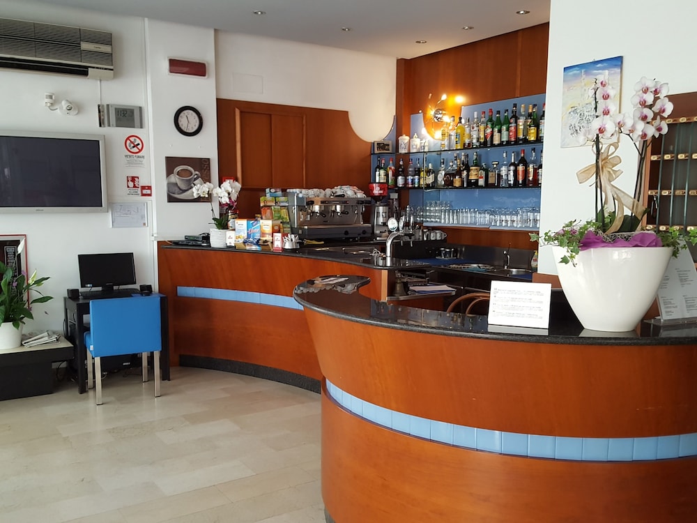 Hotel Saponi 6/42
