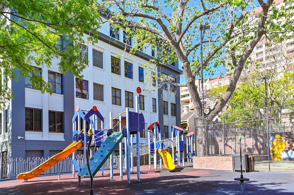Nesuto Woolloomooloo Apartment Hotel 57/72