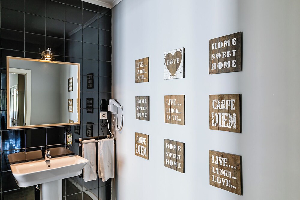 Emporium Lisbon Suites 6/50