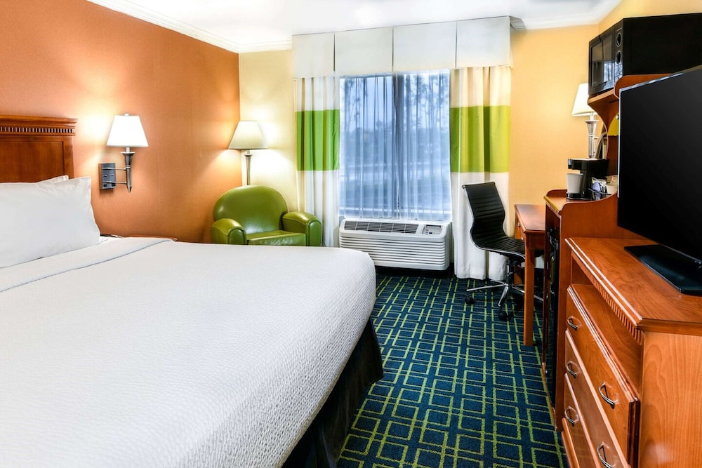 STANDARD, KING BED