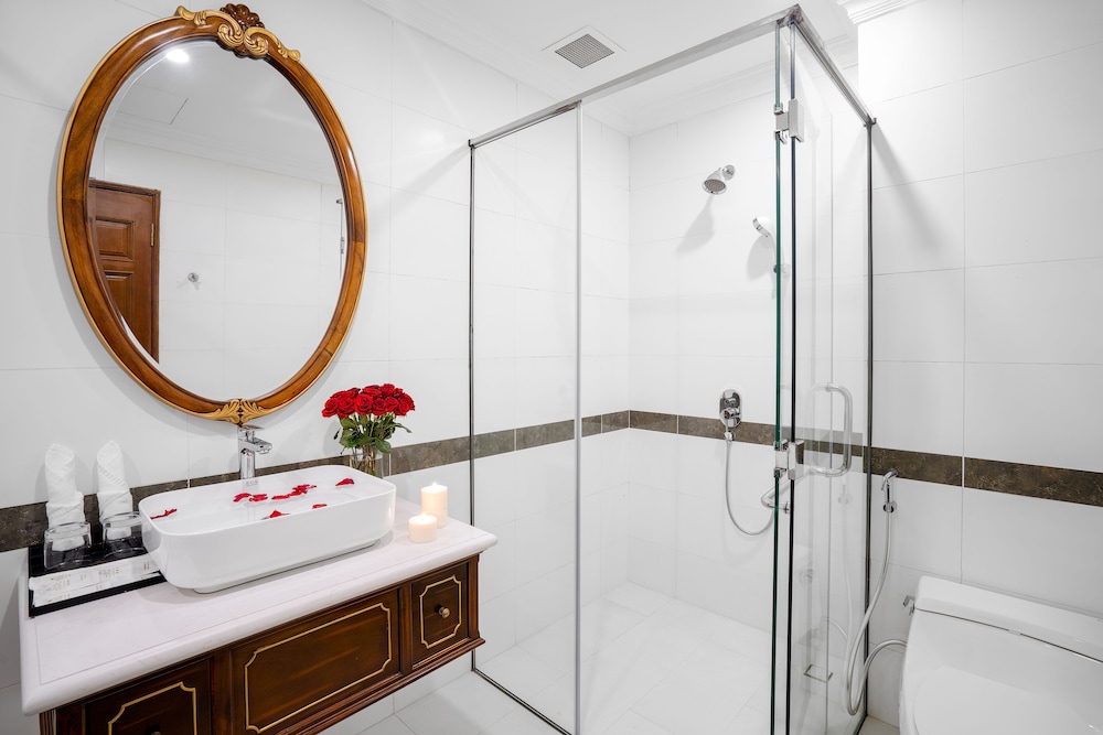 AVS Hotel Phu Quoc 48/50