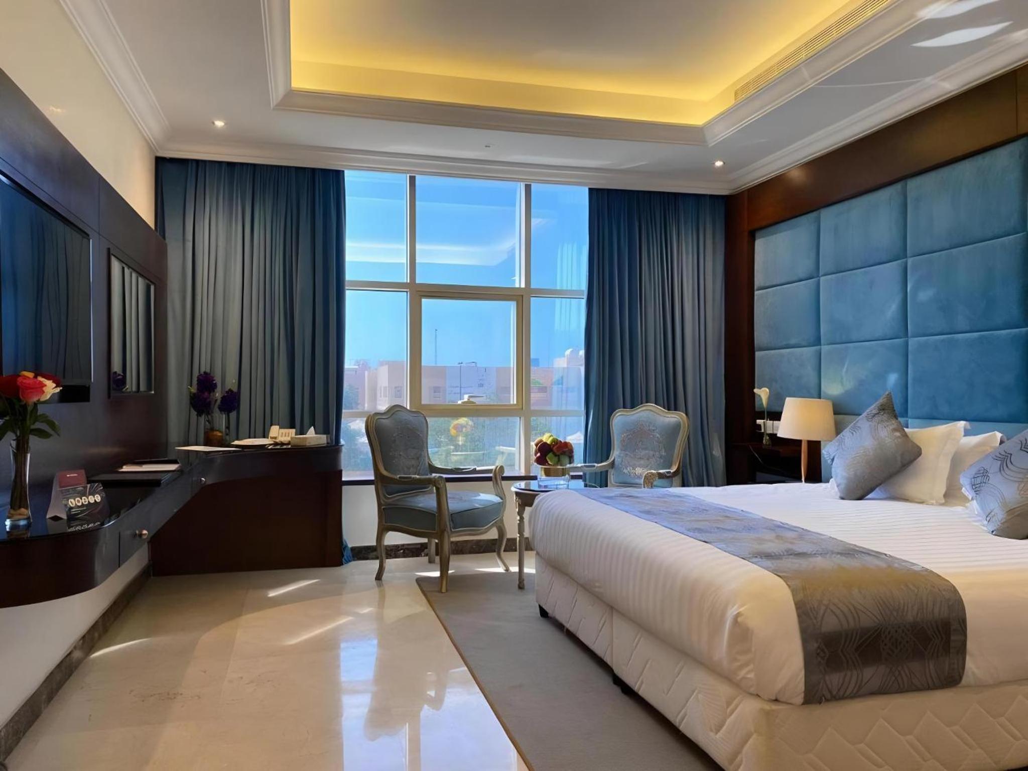 Deluxe King Room
