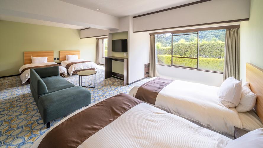 Room, 4 Beds
