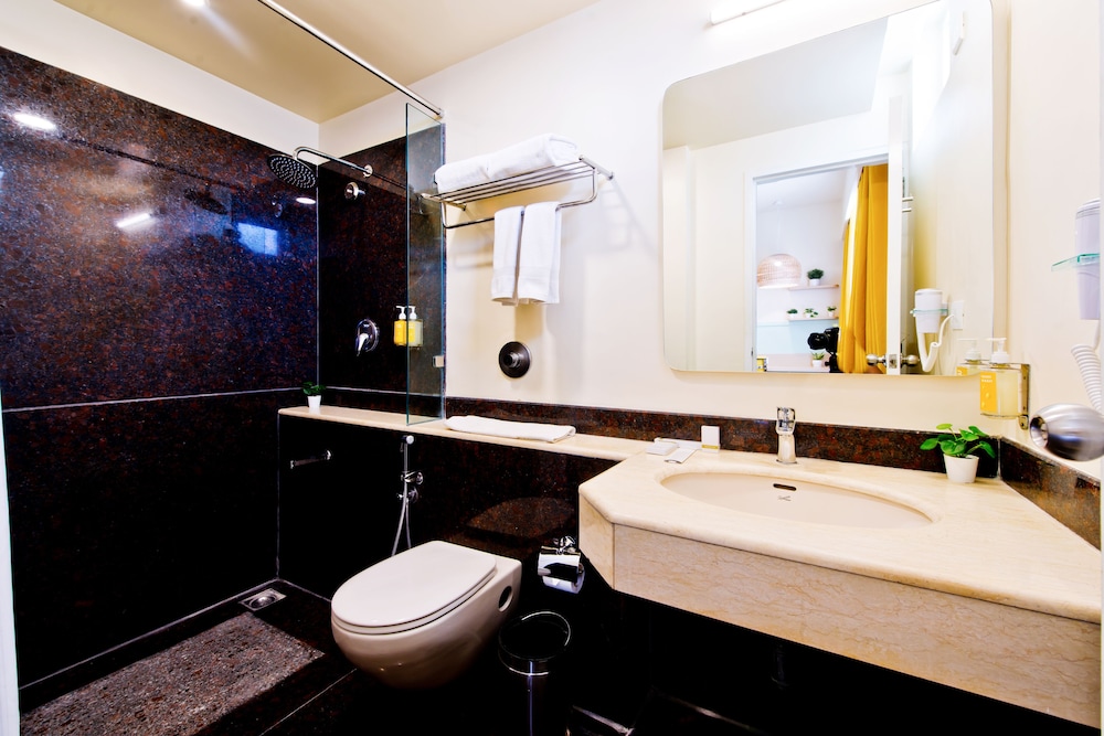 Bloom Hotel Indiranagar 12/41